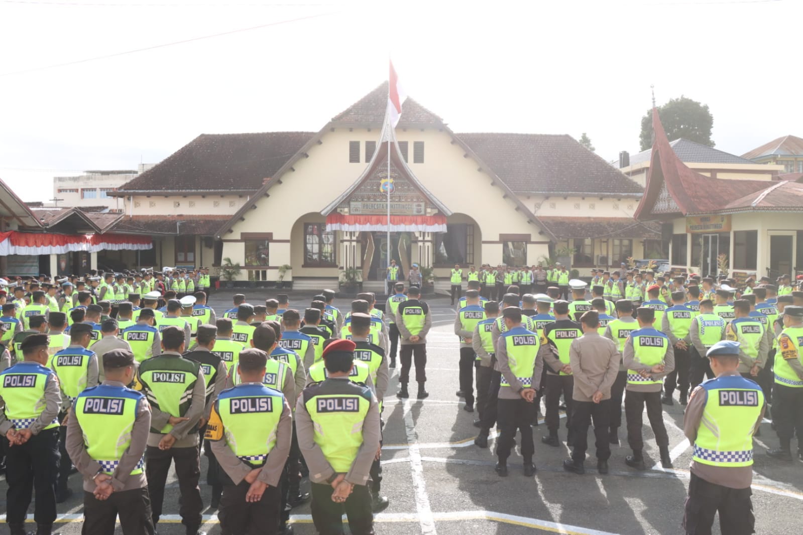 Kapolresta Bukittinggi Pimpin Apel Kesiapan Pengamanan Pemilihan Suara Ulang DPD RI