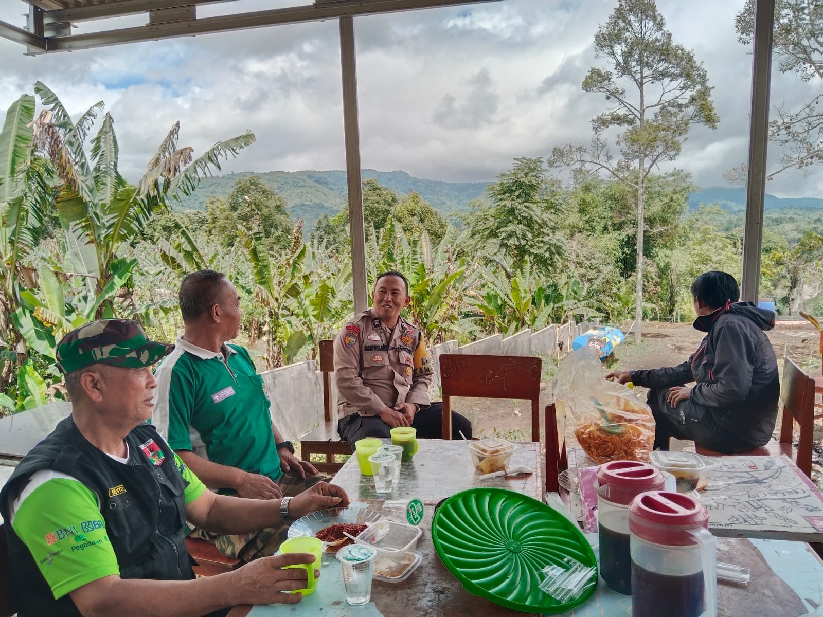 Bhabinkamtibmas Polresta Bukittinggi Tiada Hari Tanpa Silaturahmi Ciptakan Kamtibmas Kondusif