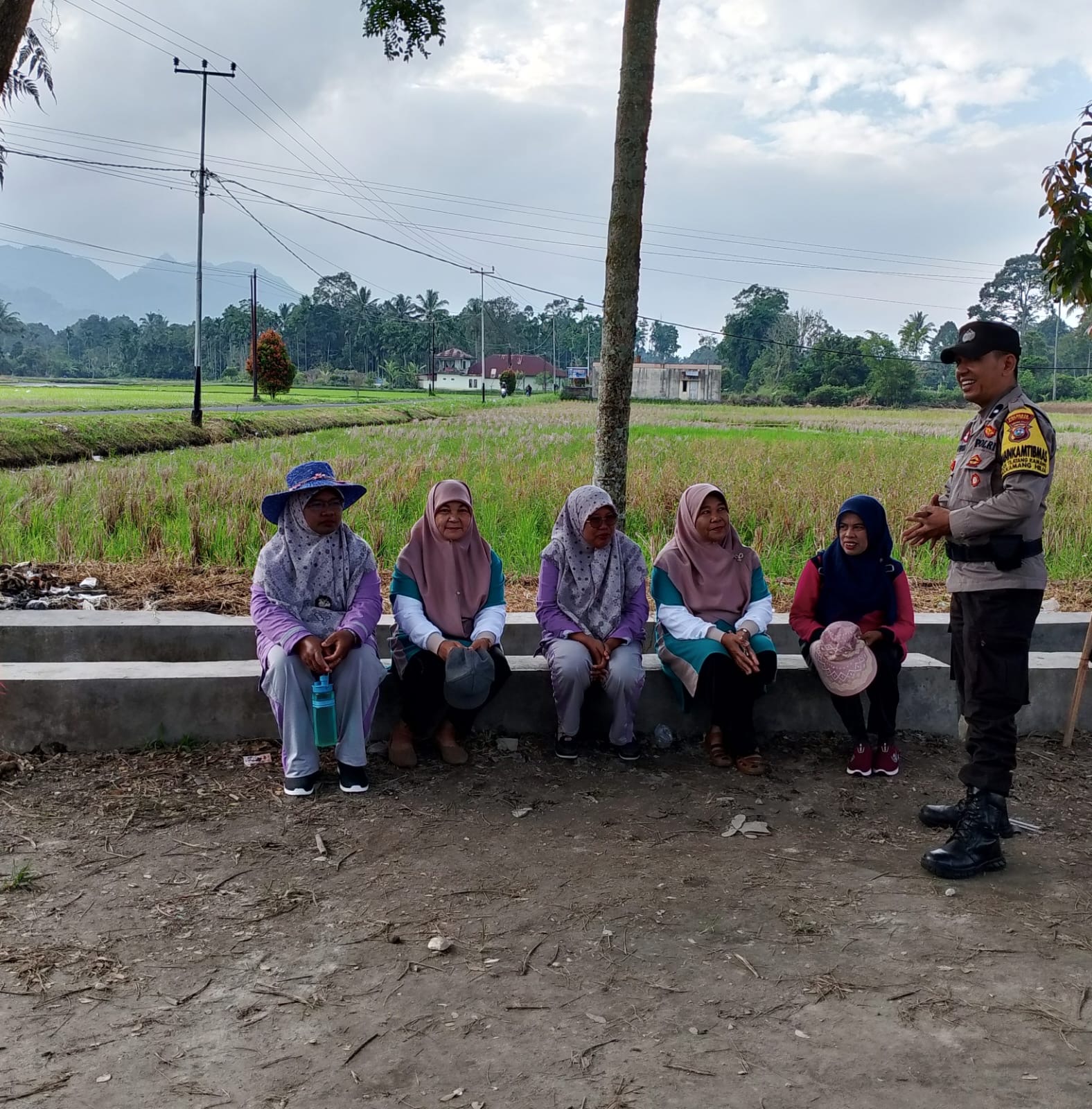Ciptakan Kamtibmas Kondusif Bhabinkamtibmas Polresta Bukittinggi Tiada Hari Tanpa Silaturahmi