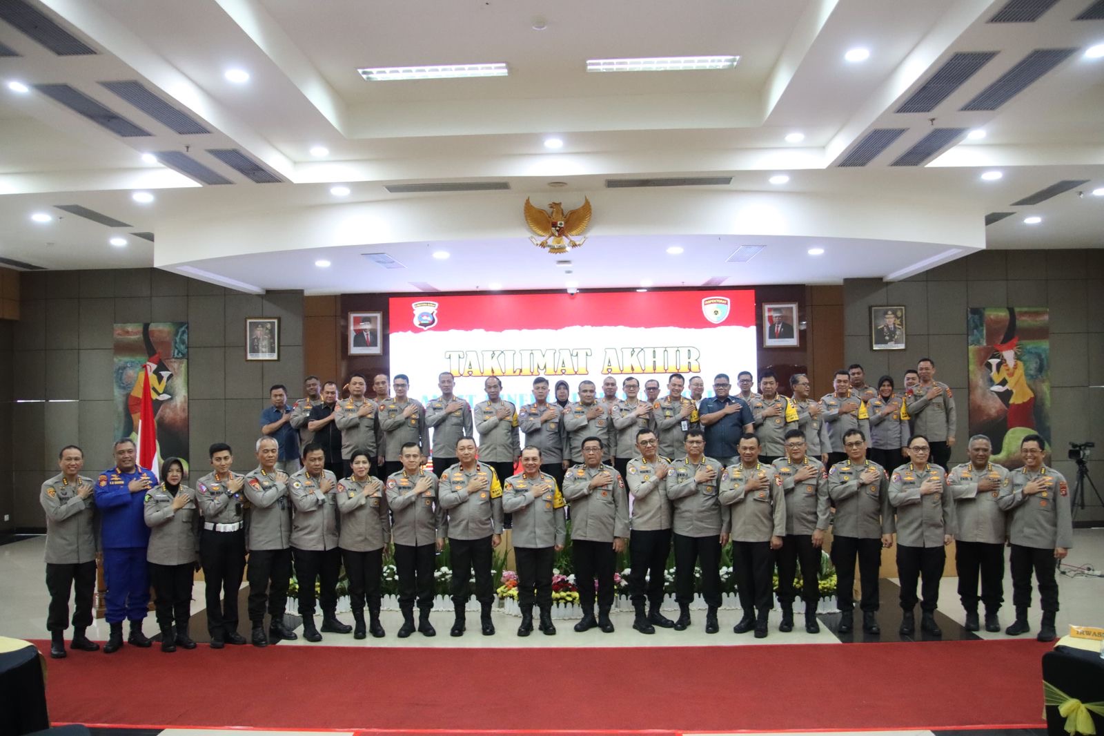 Kapolda Sumbar Pimpin Taklimat Akhir Audit Kinerja Itwasum  Polri Tahap II Tahun 2024