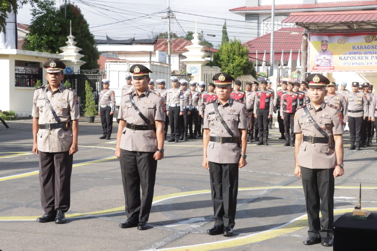 Kapolresta Bukittinggi Pimpin Serah Terima Kabag dan Kapolsek
