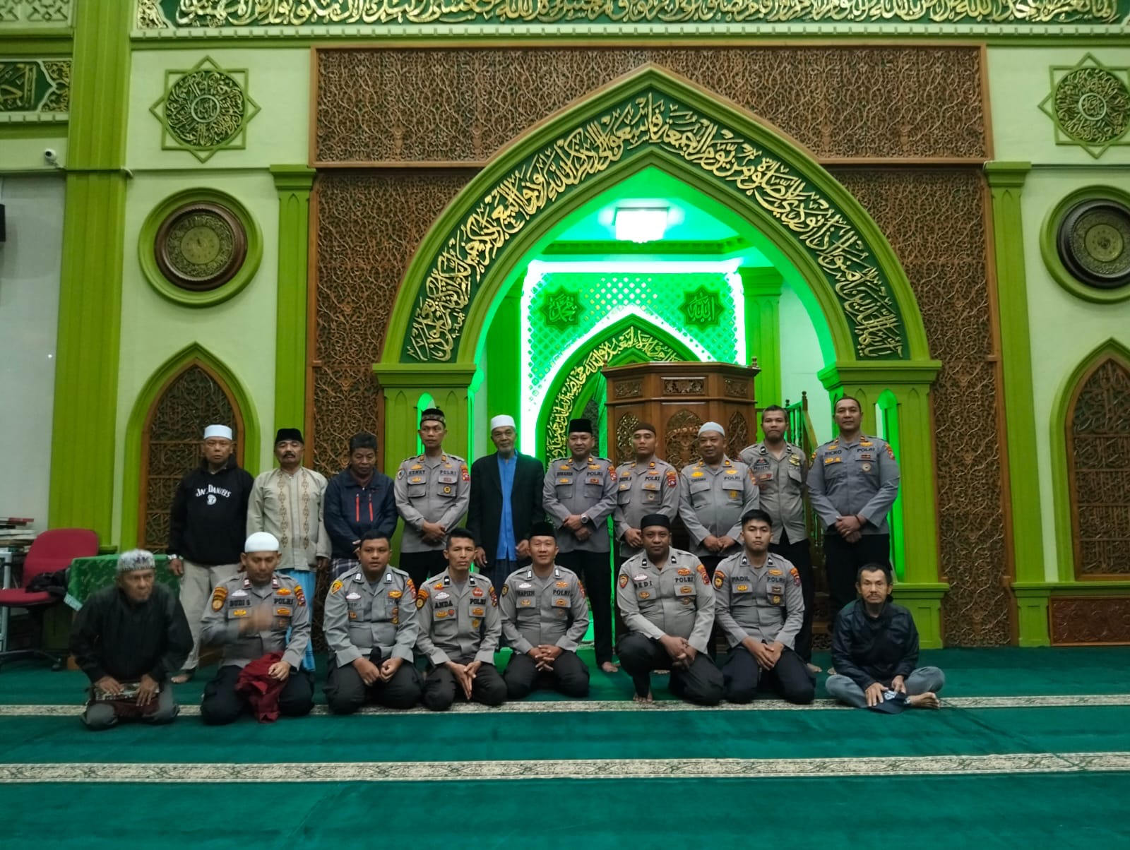 Polresta Bukittinggi Gelar Shalat Subuh Berjamaah, Sampaikan Pesan Kamtibmas 