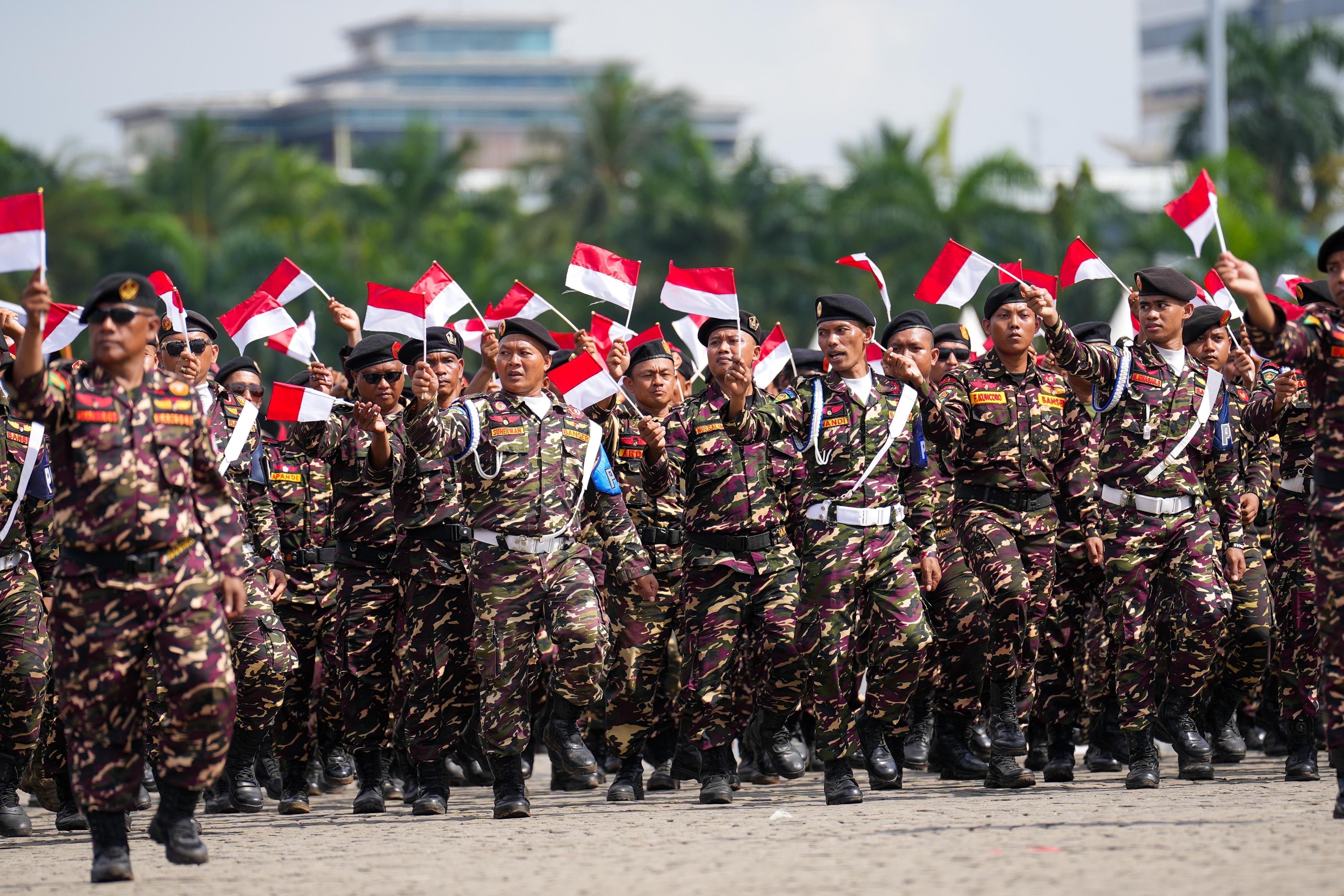 Polri Dekat Dengan Organisasi Keagamaan, Defile HUT Bhayangkara ke-79 Semakin Meriah 