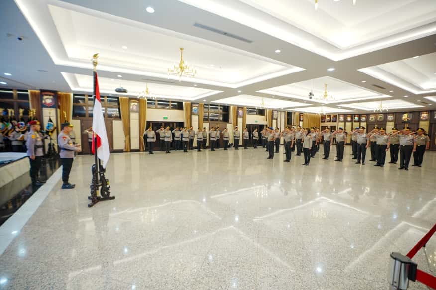 27 Perwira Tinggi Polri Naik Pangkat, 4 Naik Menjadi Komjen 